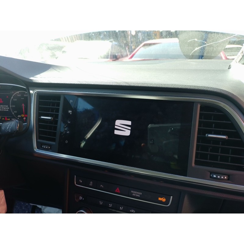 Recambio de pantalla multifuncion para seat ateca (kh7, khp) 1.5 tsi referencia OEM IAM   