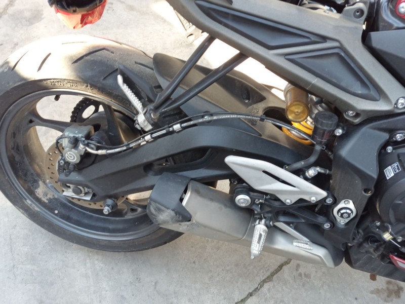 Recambio de basculante para triumph street triple 765 rs street triple 765 rs referencia OEM IAM   