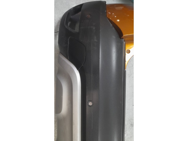 Recambio de paragolpes trasero para renault captur limited referencia OEM IAM 850B27561R 107199713 RN7021051
