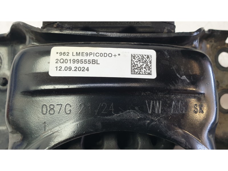 Recambio de soporte motor para volkswagen taigo taigo referencia OEM IAM 2Q0199555BL  