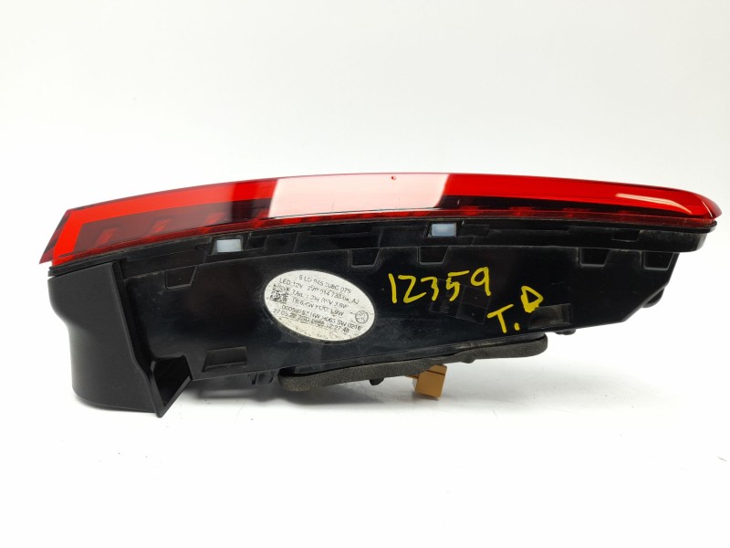 Recambio de piloto trasero derecho interior para skoda enyaq iv suv (5az) 80x 4x4 referencia OEM IAM 5LG945308C  