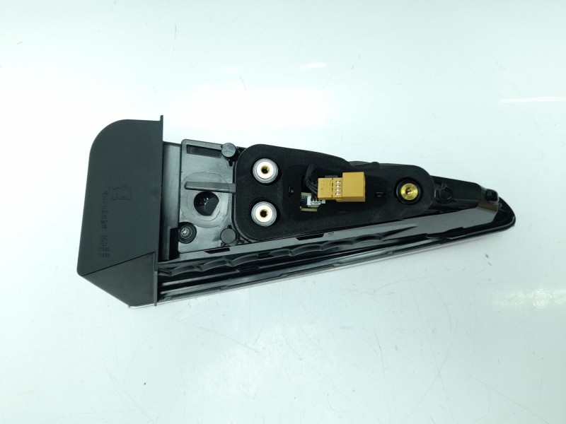 Recambio de piloto trasero derecho interior para skoda enyaq iv suv (5az) 80x 4x4 referencia OEM IAM 5LG945308C  