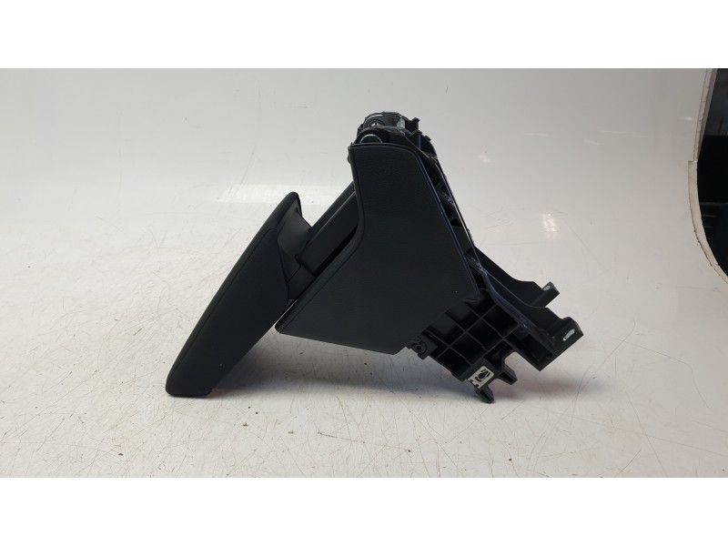 Recambio de apoyabrazos central para volkswagen taigo taigo referencia OEM IAM 2G0864207A  