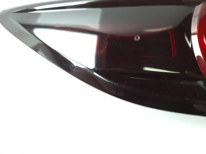 Recambio de piloto trasero derecho interior para mazda 3 hatchback (bp) 2.0 skyactiv-g m hybrid referencia OEM IAM BGLB513F0  