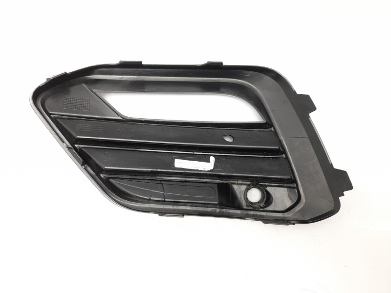 Recambio de rejilla paragolpes derecha para seat ateca (kh7, khp) 1.5 tsi referencia OEM IAM 575853666R  