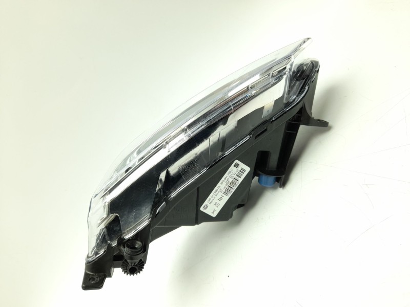 Recambio de faro antiniebla derecho para seat ateca (kh7, khp) 1.5 tsi referencia OEM IAM 5F0941702C 1ND01299602 10121391005/ST4