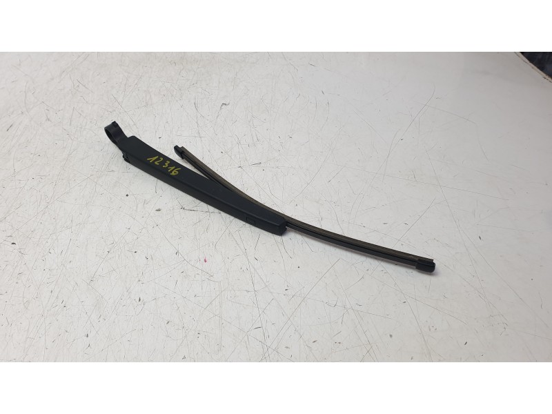Recambio de brazo limpia trasero para volkswagen taigo taigo referencia OEM IAM 2G7955704A  