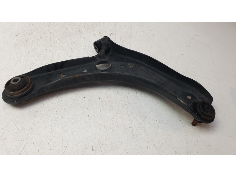Recambio de brazo suspension delantero izquierdo para hyundai i20 iii (bc3, bi3) 1.0 t-gdi referencia OEM IAM 54500Q0000  
