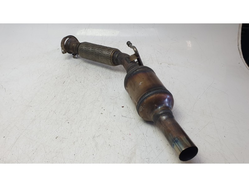 Recambio de catalizador para volkswagen taigo taigo referencia OEM IAM 2Q0131701AN  