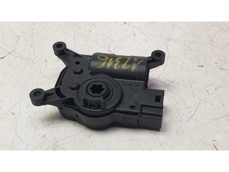Recambio de motor calefaccion para volkswagen taigo taigo referencia OEM IAM FW936005  CNGVW008/370015