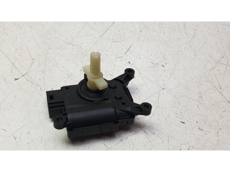 Recambio de motor calefaccion para volkswagen taigo taigo referencia OEM IAM 2Q0907511F  CNGVW008/370015