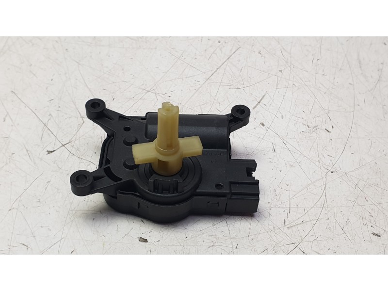 Recambio de motor calefaccion para volkswagen taigo taigo referencia OEM IAM 2Q0907511F  CNGVW008/370015
