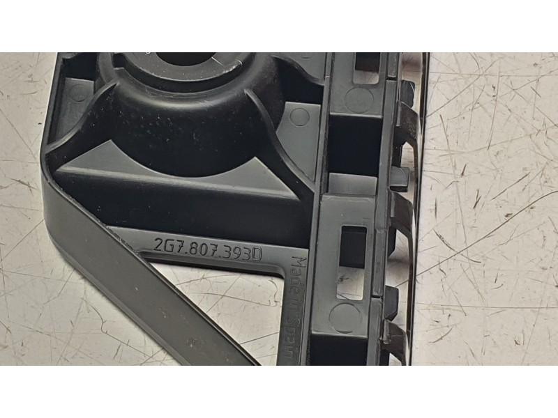 Recambio de soporte paragolpes trasero izquierdo para volkswagen taigo taigo referencia OEM IAM 2G7807394  