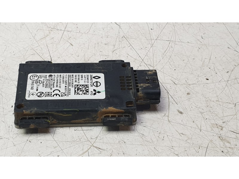 Recambio de modulo electronico para renault austral techno referencia OEM IAM 284N07512R  