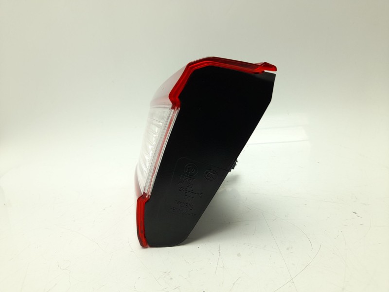 Recambio de piloto trasero derecho interior para subaru xv (gt, g24) 2.0 i awd (gt7) referencia OEM IAM 84912FL061  