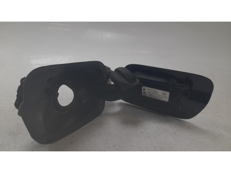 Recambio de tapa exterior combustible para volkswagen tiguan (ad1, ax1) 1.4 tsi referencia OEM IAM 5NA809857  