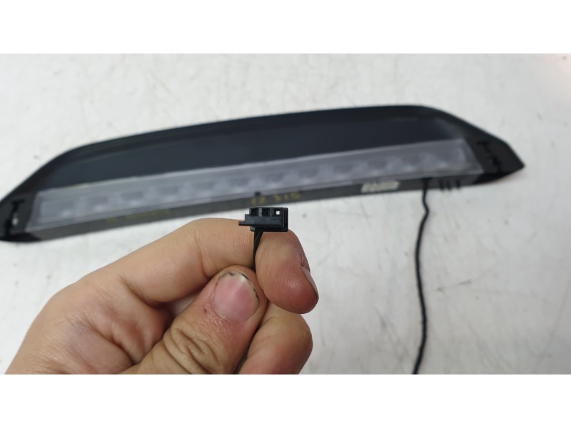 Recambio de luz central de freno para volvo s60 iii (224) t5 referencia OEM IAM 31471482  