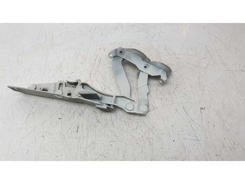 Recambio de bisagra capo izquierda para volvo s60 iii (224) t5 referencia OEM IAM 32277085  