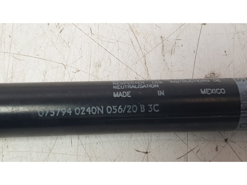 Recambio de amortiguadores capo para volvo s60 iii (224) t5 referencia OEM IAM   