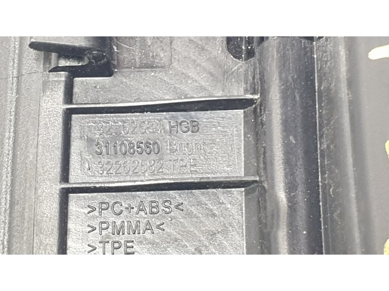 Recambio de moldura para volvo s60 iii (224) t5 referencia OEM IAM 32262584  