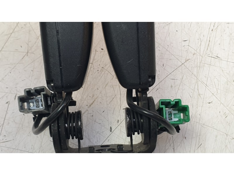 Recambio de enganche cinturon trasero central para volvo s60 iii (224) t5 referencia OEM IAM 31462760  