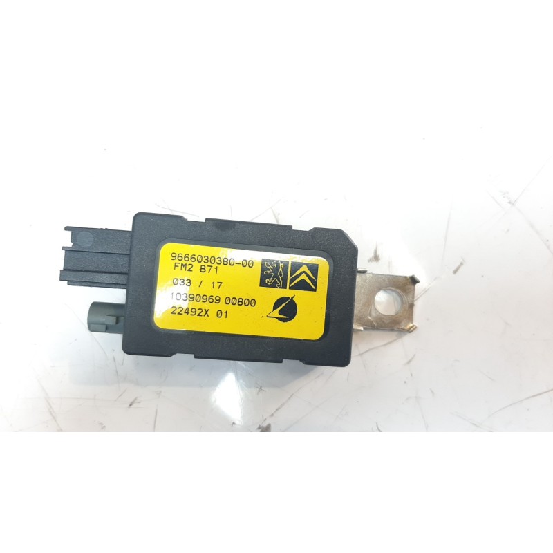 Recambio de modulo electronico para citroen c4 lim. 1.2 12v e-thp referencia OEM IAM 966603038000  