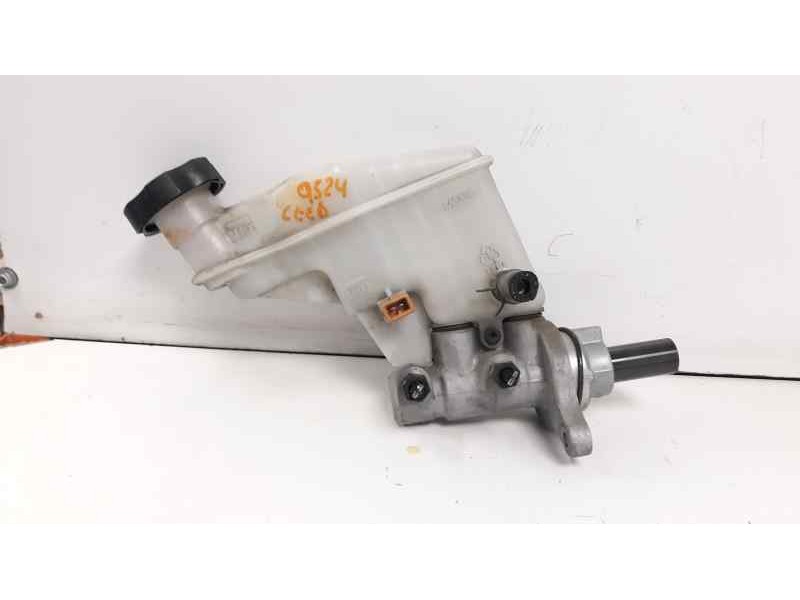 Recambio de bomba freno para kia cee´d 1.4 crdi cat referencia OEM IAM   
