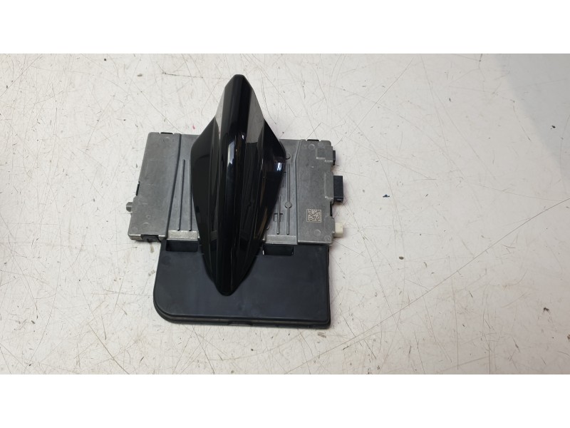 Recambio de antena para peugeot 208 ii (ub_, up_, uw_, uj_) 1.2 puretech 100 referencia OEM IAM 9860265180  