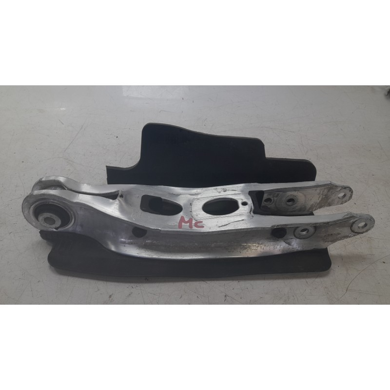 Recambio de brazo suspension superior trasero derecho para audi a4 b9 avant (8w5, 8wd) s4 tdi mild hybrid quattro referencia OEM