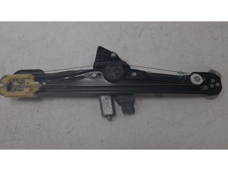 Recambio de elevalunas delantero derecho para citroën c3 aircross ii van (2c_, 2r_) puretech 82 referencia OEM IAM YQ00778380  C