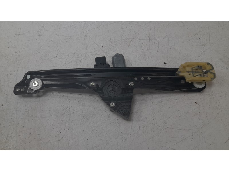 Recambio de elevalunas trasero derecho para citroën c3 aircross ii van (2c_, 2r_) puretech 82 referencia OEM IAM YQ00779280  CI3