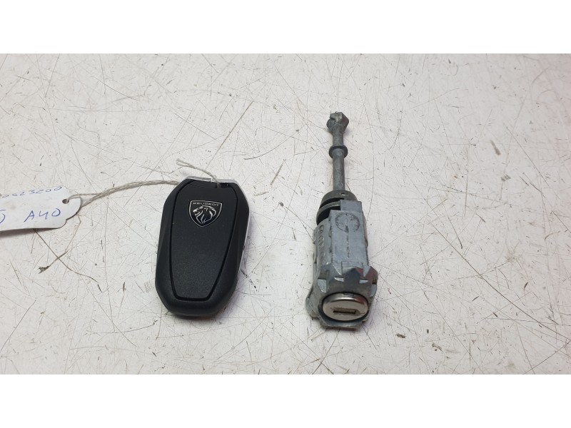 Recambio de bombin puerta delantera izquierda para peugeot 208 ii (ub_, up_, uw_, uj_) 1.2 puretech 100 referencia OEM IAM 96762