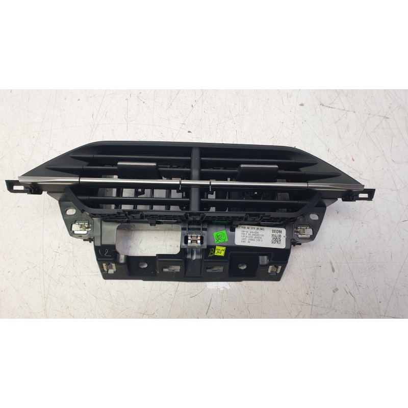 Recambio de aireador central para peugeot 208 ii (ub_, up_, uw_, uj_) 1.2 puretech 100 referencia OEM IAM 98234571DX  