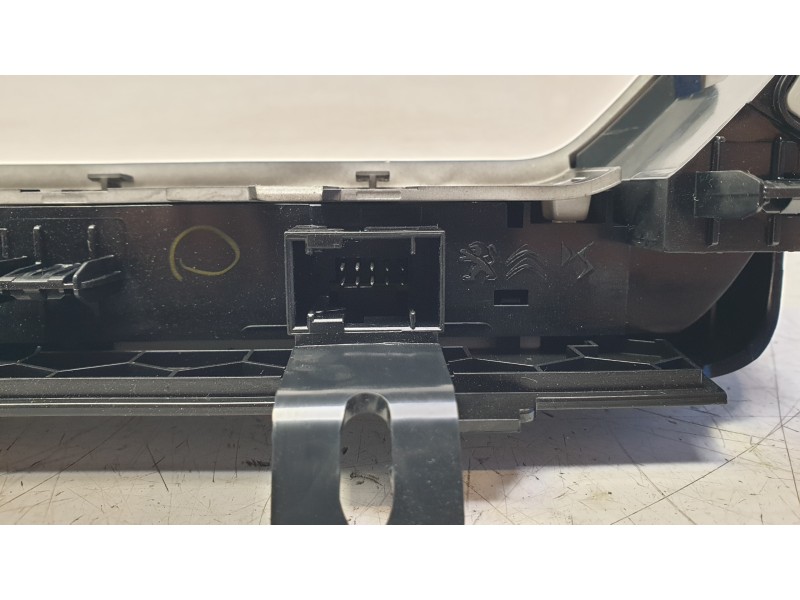 Recambio de mando climatizador para peugeot 208 ii (ub_, up_, uw_, uj_) 1.2 puretech 100 referencia OEM IAM 9823457080  