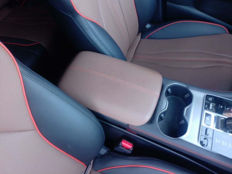 Recambio de apoyabrazos central para byd seal u 1.5 plug-in hybrid awd referencia OEM IAM   