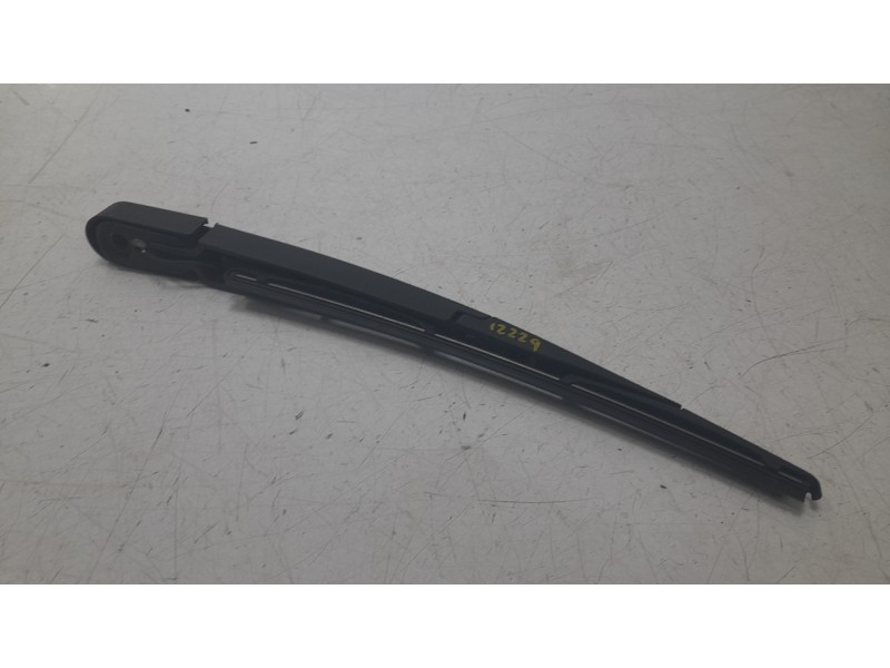 Recambio de brazo limpia trasero para hyundai i30 (pde, pd, pden) 2.0 n referencia OEM IAM 98811G3000  