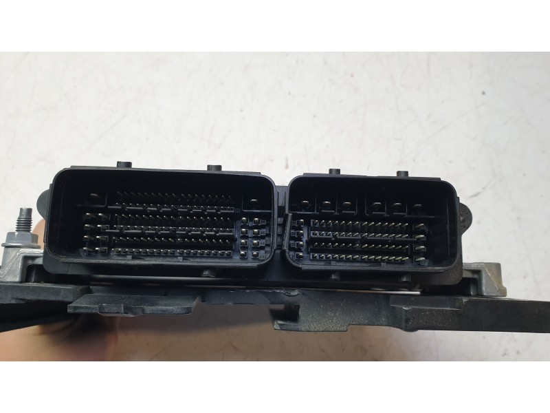 Recambio de centralita motor uce para peugeot 208 ii (ub_, up_, uw_, uj_) 1.2 puretech 100 referencia OEM IAM 9851331280  