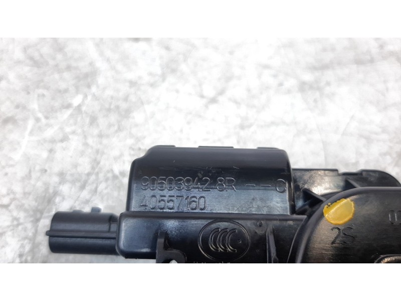 Recambio de cerradura maletero / porton para renault captur limited referencia OEM IAM 905039428R  