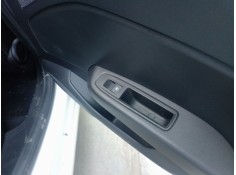 MANDO ELEVALUNAS TRASERO DERECHO 