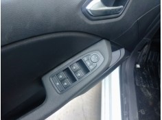 MANDO ELEVALUNAS DELANTERO IZQUIERDO 254107080R 