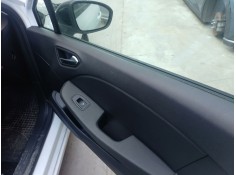 Recambio de elevalunas delantero derecho para renault clio v (b7_) tce 90 (b7mt) referencia OEM IAM   