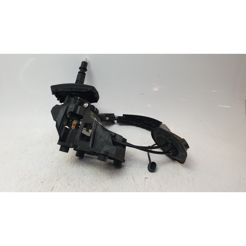 Recambio de palanca cambio para peugeot 208 ii (ub_, up_, uw_, uj_) 1.2 puretech 100 referencia OEM IAM 9845930080  