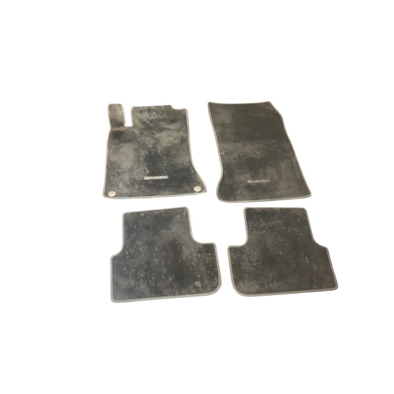 Recambio de juego alfombrillas para mercedes-benz clase gla (w156) gla 200 cdi (156.908) referencia OEM IAM A1176804600  