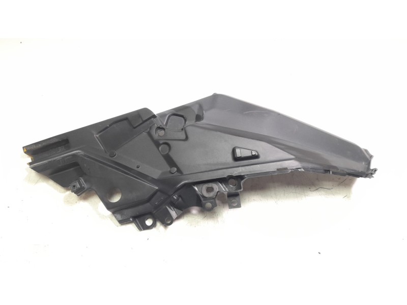 Recambio de moldura para honda x-adv x-adv referencia OEM IAM 81360MKHD000  