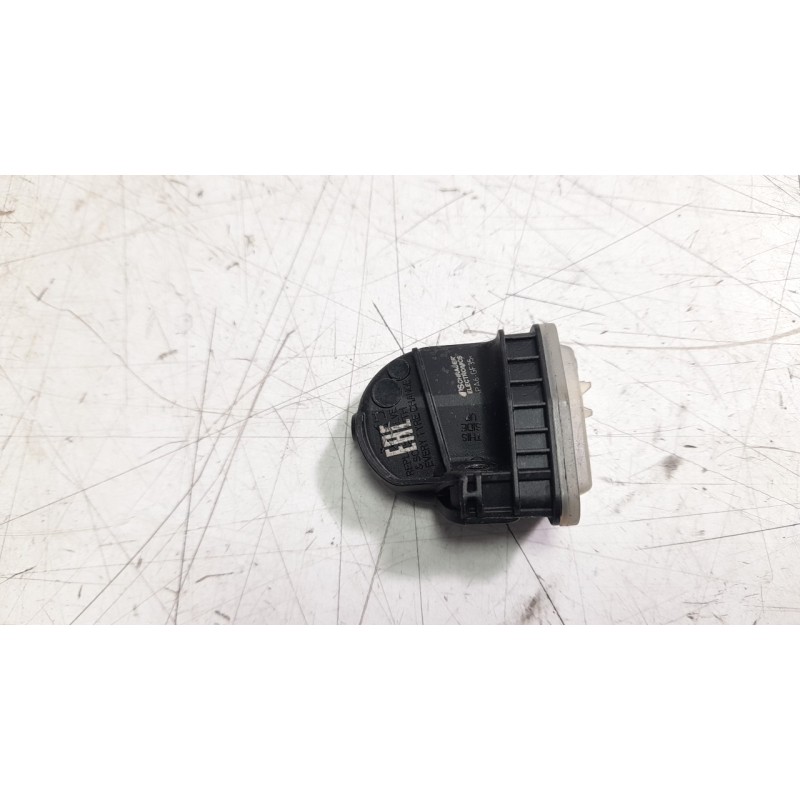 Recambio de travesaño superior para subaru outback (bs) 2.5 awd (bs9) referencia OEM IAM 28103FL010 FC8E34 