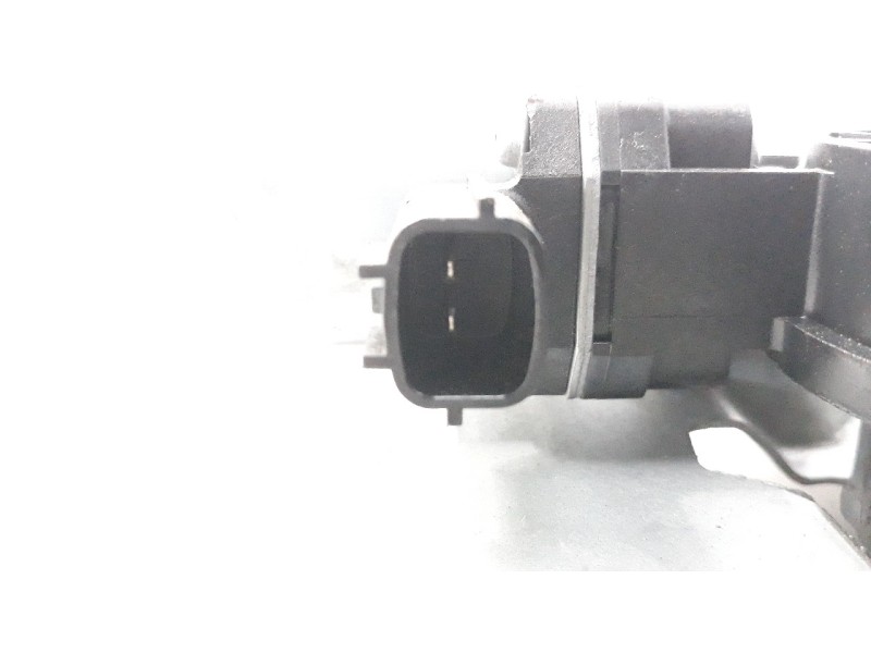 Recambio de elevalunas trasero izquierdo para renault clio iv zen referencia OEM IAM 827010501R  