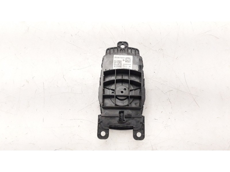 Recambio de mando multifuncion para bmw serie 1 lim. (f20) 1.6 turbodiesel referencia OEM IAM 65829261704  