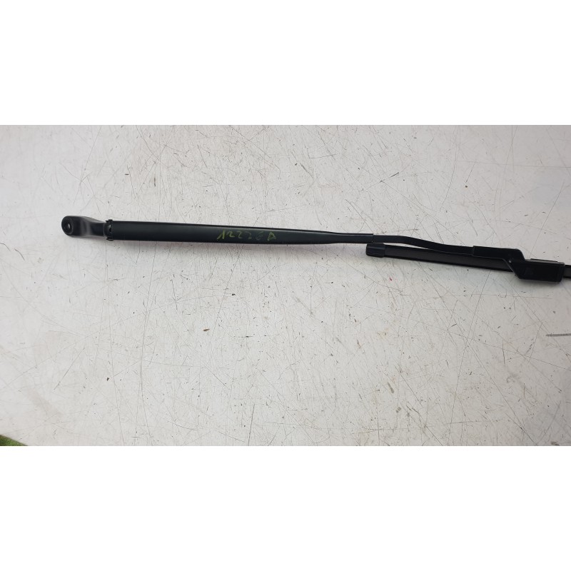 Recambio de brazo limpia delantero derecho para peugeot 208 ii (ub_, up_, uw_, uj_) 1.2 puretech 100 referencia OEM IAM 98229318