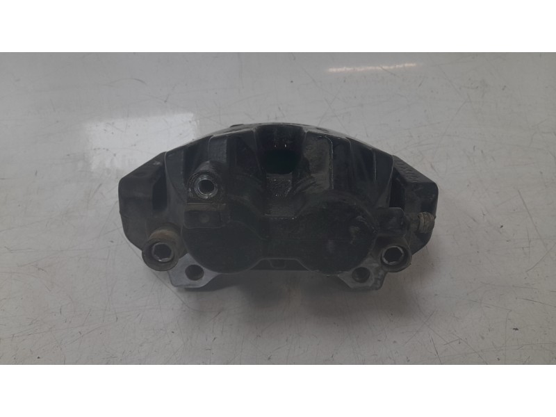 Recambio de pinza de freno delantera derecha para maserati levante suv (m161) 3.0 d q4 referencia OEM IAM 670039849  