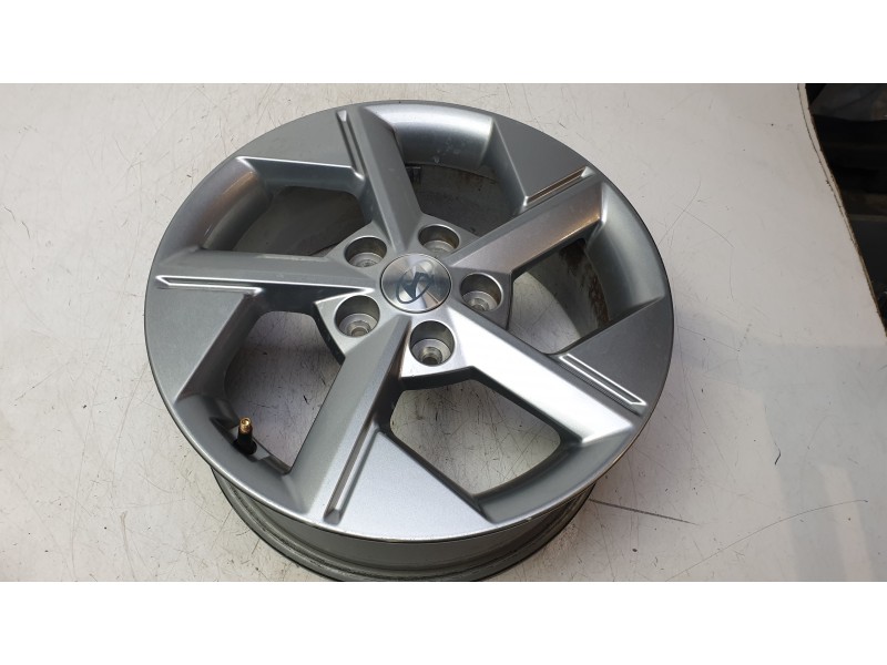 Recambio de llanta para hyundai kona (os, ose, osi) 1.6 gdi hybrid referencia OEM IAM 52910DF100  
